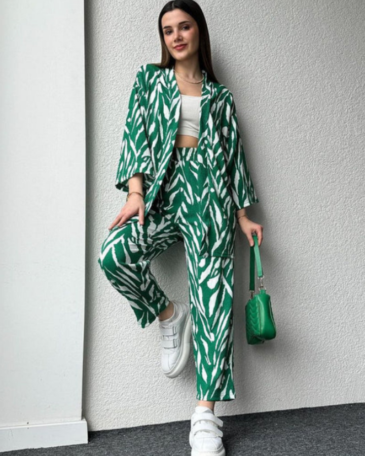 DENIA - Camicia oversize con stampa e pantaloni
