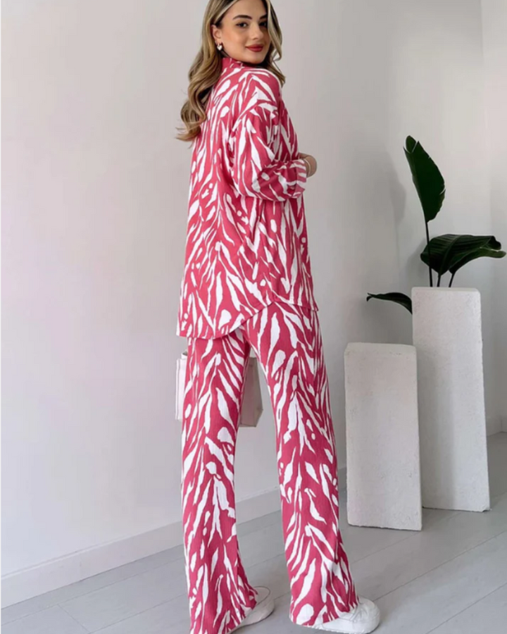 DENIA - Camicia oversize con stampa e pantaloni