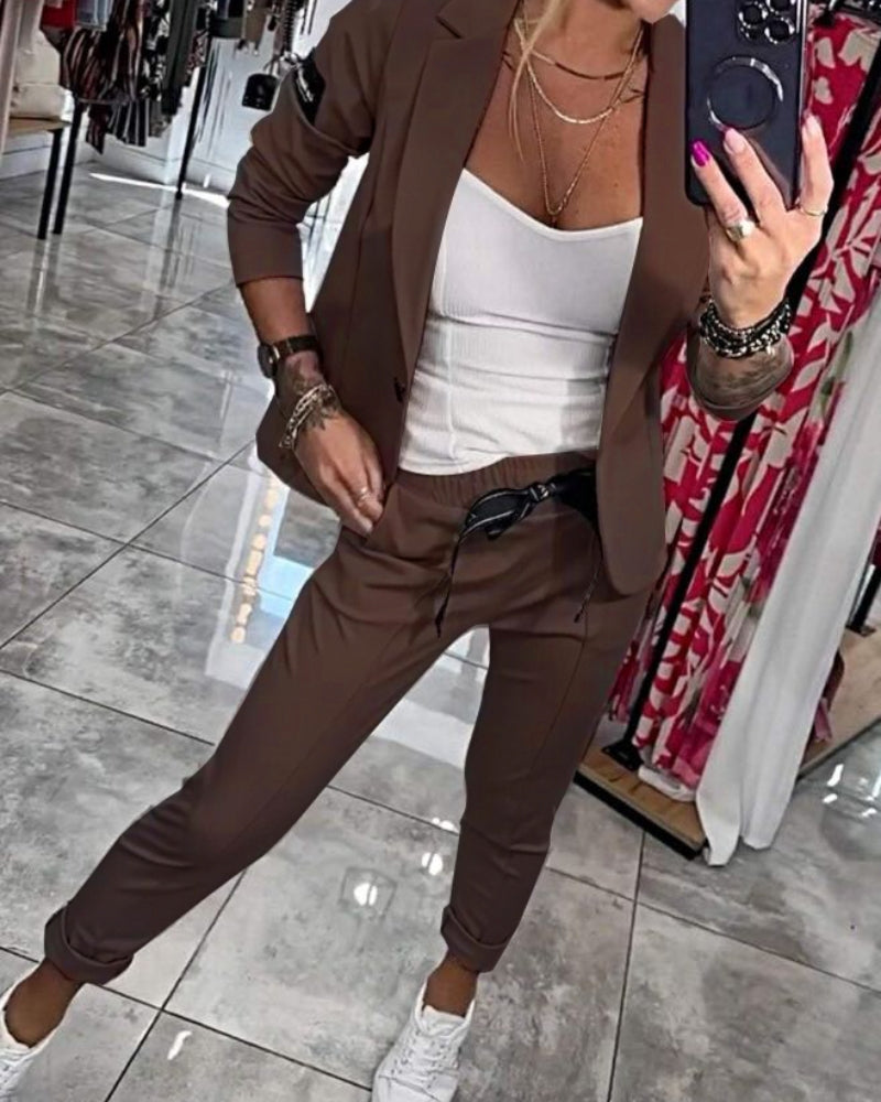 MALOU - Top con giacca e pantaloni