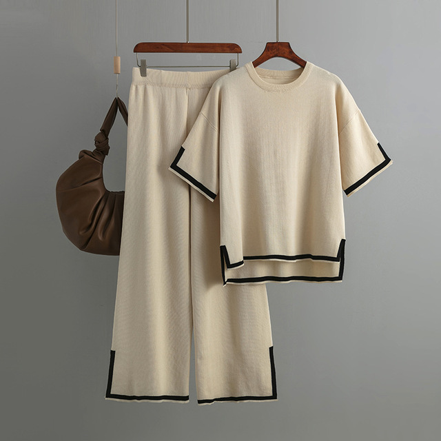 MARIANA - SET 2 PEZZI MATERIALE ELASTICO E MORBIDO