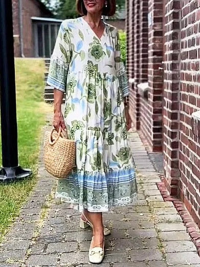 AROME - ABITO ELEGANTE CON SCOLLO A V